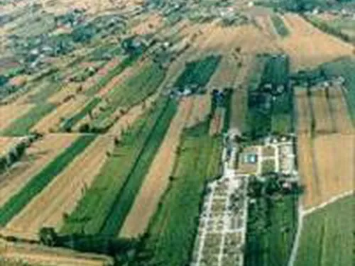 Camping Villa Ortoguidone e Città di Gubbio 2