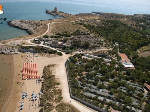 Camping Village Baia Falcone 3