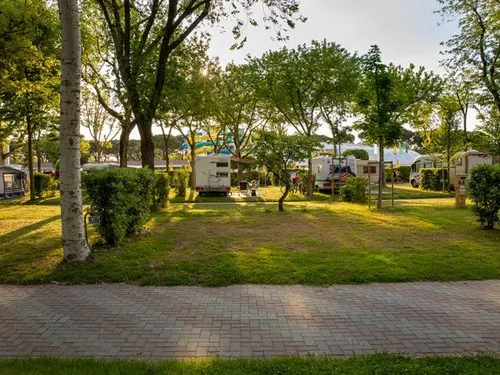 Camping Village Garden Paradiso 5