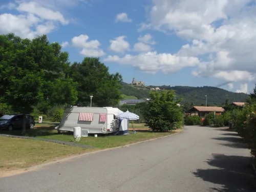 Camping Volvic Pierre et Sources 5