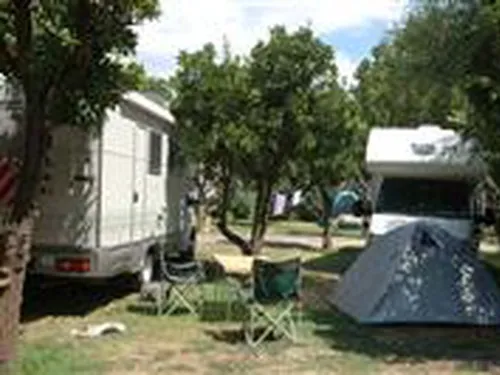 Camping Zeus 8