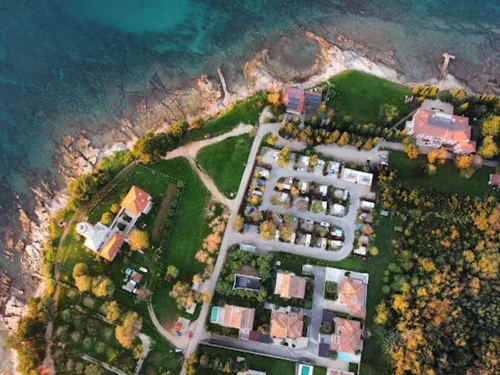 Campsite Lighthouse 5