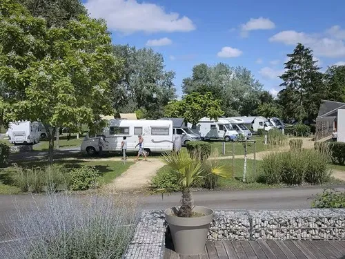 Campsite Tours Val de Loire 3