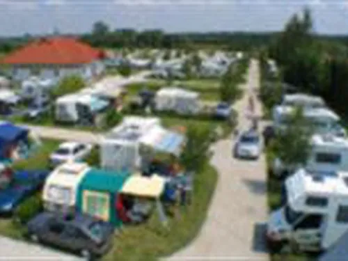 Castrum Thermal Camping 8