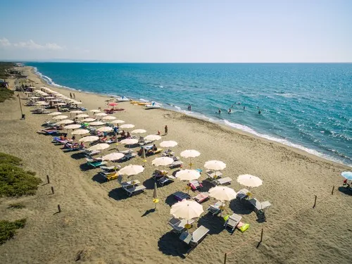 Club Degli Amici Camping Village 4