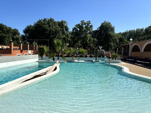 Domaine de Senaud - Camping*** 5