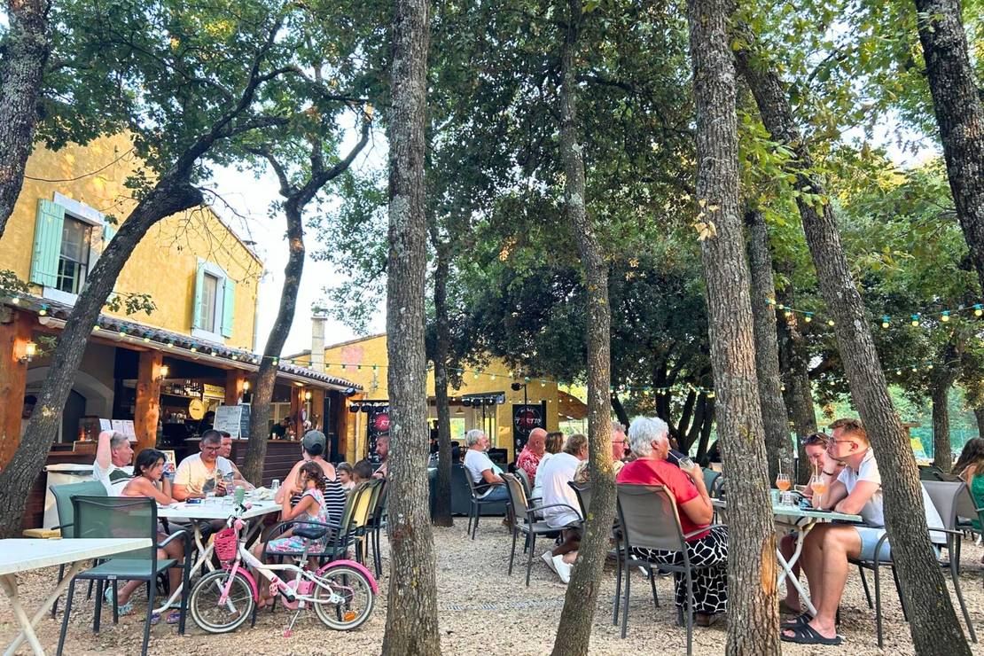 Domaine des Chênes Blancs*** 4