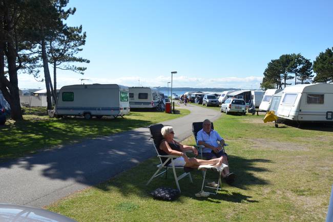 Her er pladser med både sol og skygge