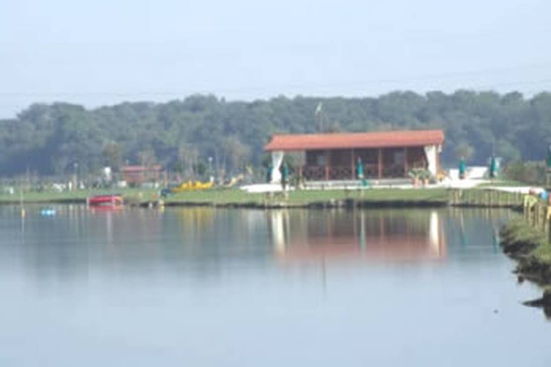 Farm Camping Lago Le Tamerici 8