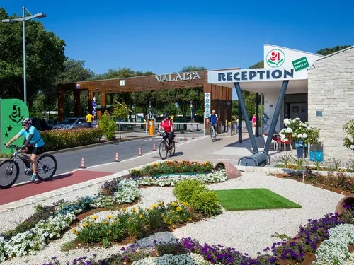 FKK-Naturist Camping Valalta 9