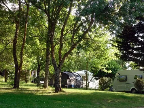 Flower Camping la Pibola 3