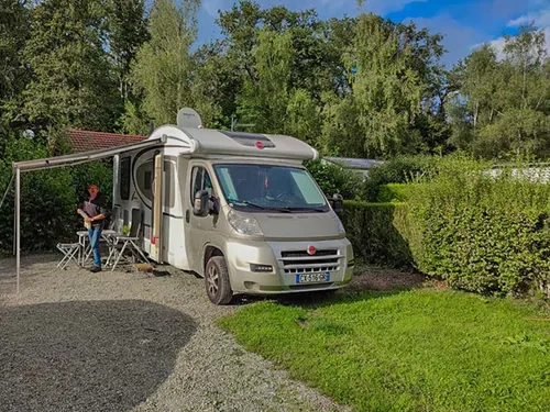 Flower Camping le Lac de la Seigneurie 4