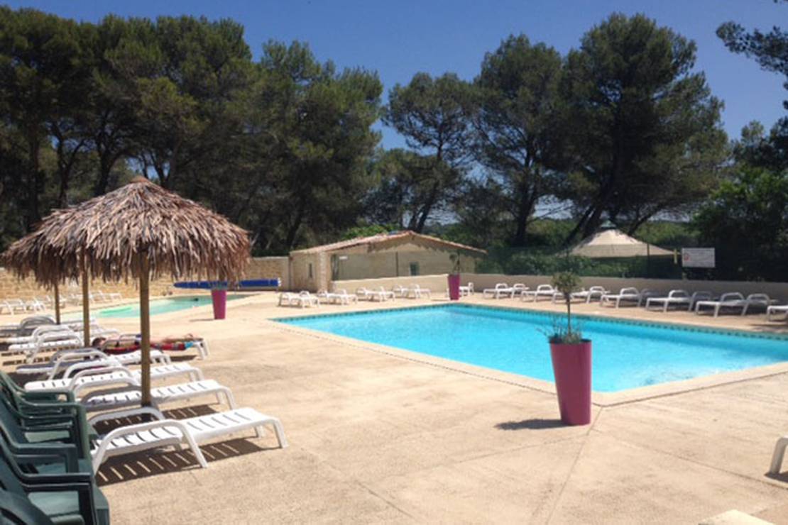 Flower Camping Lou Paradou 4