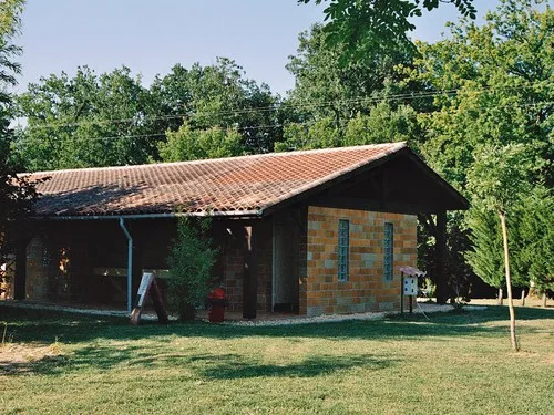 Fontaine du Roc*** 5