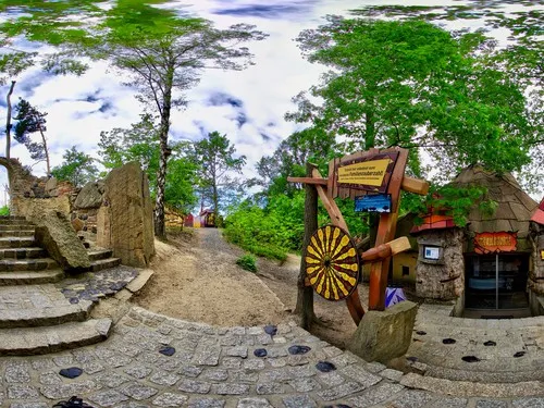 Geheime Welt von Turisede - Kulturinsel Einsiedel 3