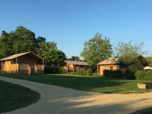 Glamping Sainte Suzanne 3