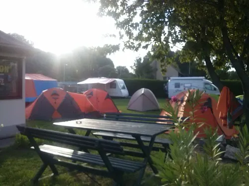 HALÁSZKERT VENDÉGLŐ CAMPING 5