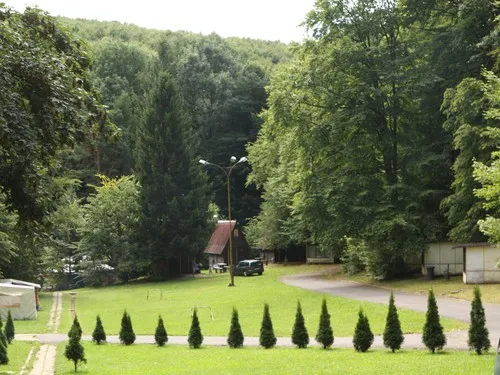 Hollóstetői Hegyi Camping 4