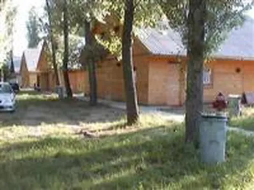 Horgász és Család Camping Panzió Étterem 3