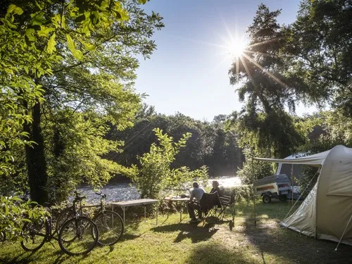 Huttopia Beaulieu sur Dordogne 9