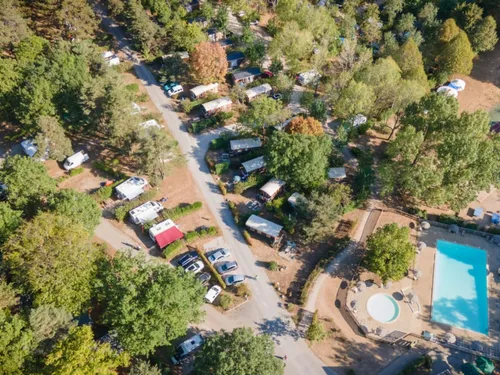 Huttopia Divonne Les Bains 3