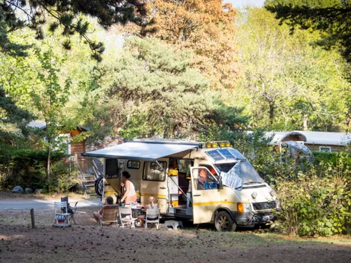 Huttopia Divonne Les Bains 5