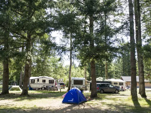 Huttopia Les Chateaux 5