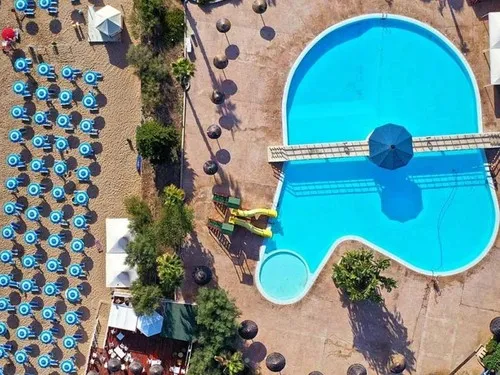 International Manacore 4