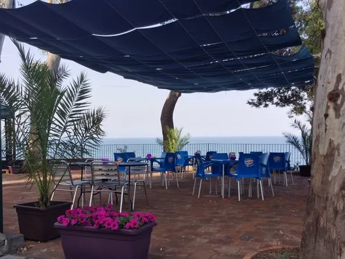 International Village - Camping La Timpa 5