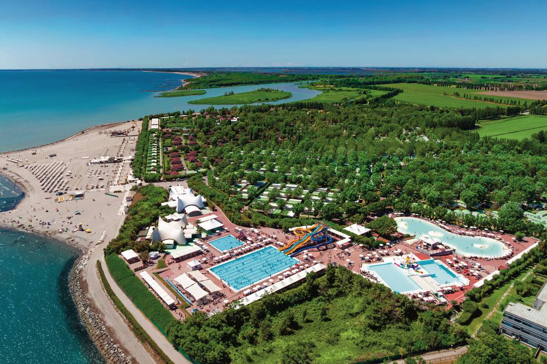 Isamar Holiday Village 4