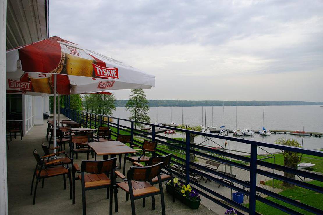 Jacht Klub Wielkopolski 4