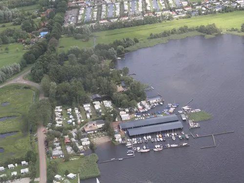 Jachthaven-Camping-Botenverhuur Aan 't Wiede 2