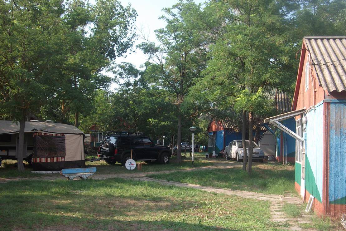 Kemping dlya karavanov "V gostyah u Jokera" 4