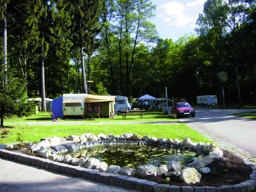 KNAUS Campingpark Nürnberg**** 3