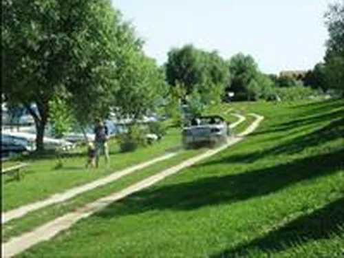 Kormorán Kikötő és Kemping 3