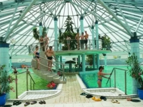 Kurcamping-Pension-Thermalbad Castrum 6