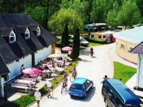 Kurcamping-Pension-Thermalbad Castrum 4