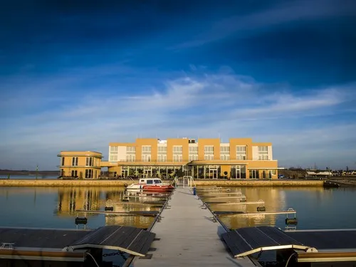 LAGOVIDA – Das Ferienresort am Störmthaler See 7