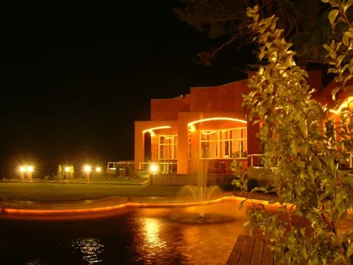 Lepanina Hotel and Camping 5