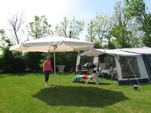 Mini camping Duivendijke 3