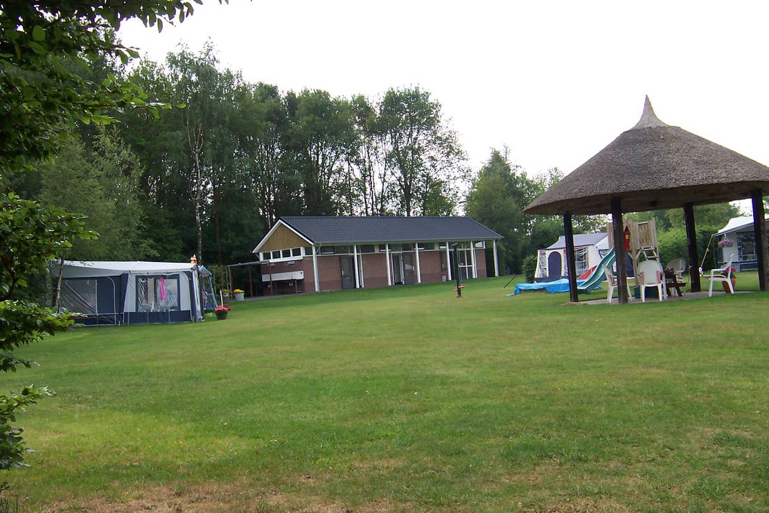 MINICAMPING DE VELDHOEK 4