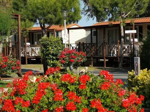 New Camping Village Le Tamerici 6