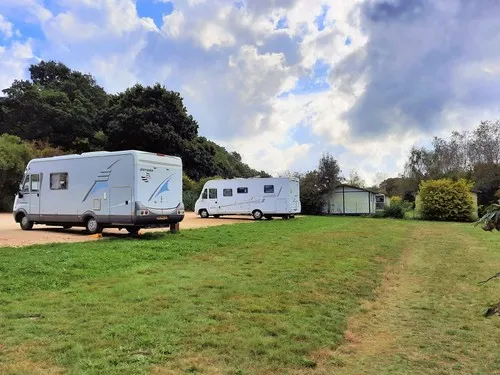 Onlycamp Les Deux Rives 3