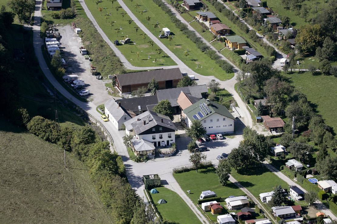 Camping Paradise Garden 7