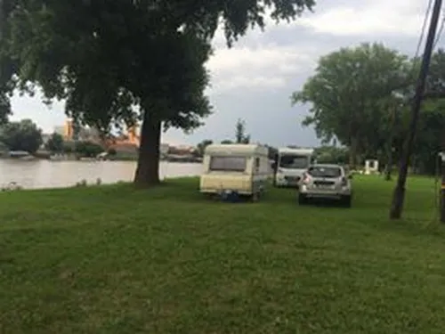 Partfürdö Kemping 6