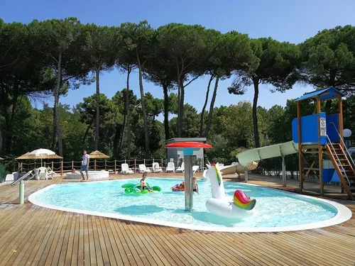 Piomboni Camping Village *** 4