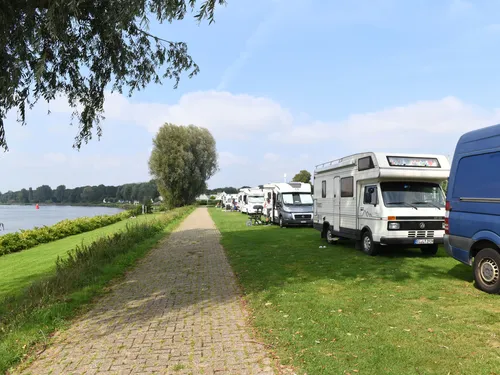 Recreatiepark De Oude Maas 5