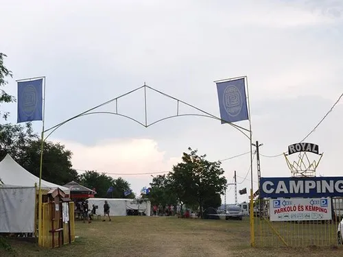 Royal PRing Camping 3