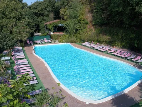 Seven Hills Camping & Village 3