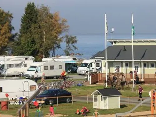 SF-Caravan Lohenpyrstö 3